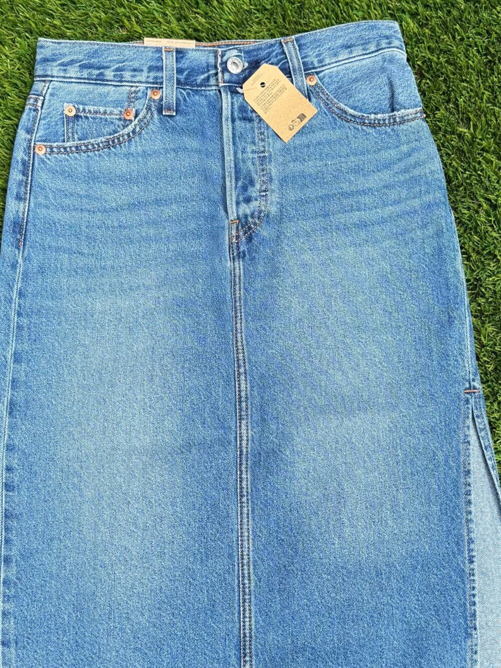 LEVI'S Side Slit Denim Midi Skirt Medium Wash Size 25